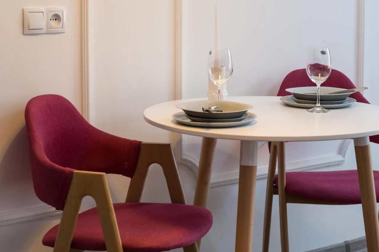 Iren River Side Apartments تبليسي 0*,  جورجيا